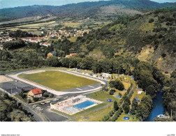 15. N° 200128 . MASSIAC . LE STADE  .  CPSM . 14,5 X 10,5 - Autres & Non Classés