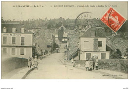 14.PONT D'OUILLY.n°15298.L'HOTEL DE LA POSTE ET L'ARBRE DE LA LIBERTE.RARE - Pont D'Ouilly