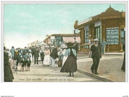 14.LUC SUR MER.EN ATTENTE SUR LA DIGUE - Luc Sur Mer