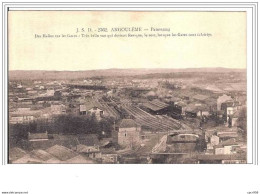 16.ANGOULEME.PANORAMA.DES HALLES SUR LES GARES.TRES BELLE VUE QUI DEVIENT FEERIQUE,LE SOIR, LORSQUE LES GARES SONT ..... - Angouleme