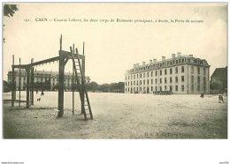 14.CAEN.LA CASERNE LEFEVRE.LES DEUX CORPS DE BATIMENTS PRINCIPAUX.A DROITE LA PORTE DE SECOURS - Caen