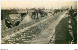 14 .n°34505.port Winston Churchill.vue Sur Le Port.le Port De La Libération 1944 . Cpsm 14 X 9 Cm . - Arromanches
