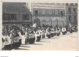 14 . N° 46879 . Lisieux . Carmel De Lisieux.ceremonie  . Carte Photo - Lisieux