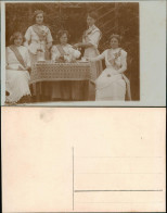 Soziales Leben: Gut Gekleidete Frauen-Gruppe Beim Kaffee 1910 Privatfoto - Personen