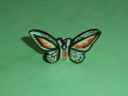 Fèves  / Fève  / Animaux : Papillon , Nouvelle Guinée            T174 - Tiere