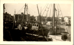 Photographie Photo Vintage Snapshot Amateur ST Jean De Luz 64 Port - Orte