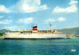 Ajaccio (20) : Ferry Provence - Fähren