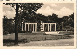 Ansichtskarte Burg (bei Magdeburg) Gefallenen-Denkmal 1944 - Other & Unclassified