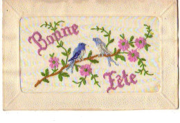 Carte Brodée - Bonne Fête - Oiseaux Sur Une Branche Fleurie - Bordados