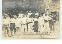 Carte Photo à Identifier - Groupe D'Hommes - Chantier Des Vas De La Bouche - Te Identificeren