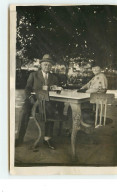 CUBA - LA HAVANNE - Couple Buvant Une Bière à La Terrasse De La Tropical - 1931 - Cuba