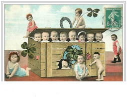 Bébés Multiples Dans Un Coffre - Babies