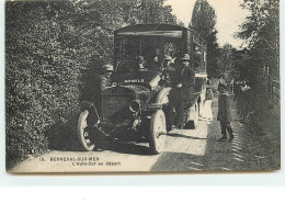 BERNEVAL-SUR-MER - L'Auto-Car Au Départ - Berneval