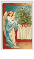 Ange Gardien Près D'un Sapin - Anges