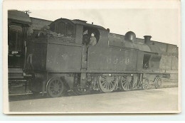 RPPC - Homme Dans Une Locomotive D'un Train Anglais 6996 - Trains