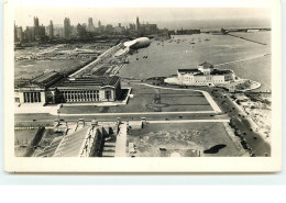 Zeppelin - Bird's Eye View Of Grant Park - Airships