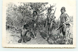 VIET-NAM - Chasseurs Avec Arbalète - Vietnam