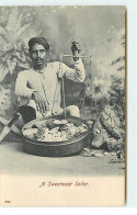 INDE - A Sweemeat Seller - Inde