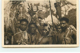 Papouasie-Nouvelle-Guinée - SORONG - War Dancers - Papua-Neuguinea