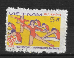 VIÊT-NAM  " N°  589 " GYMNASTIQUE " - Vietnam