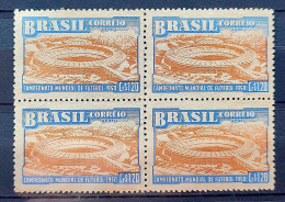 A 75 Brazil Stamp World Football Championship Maracana Stadium 1950 Block Of 4 6 - Nuovi