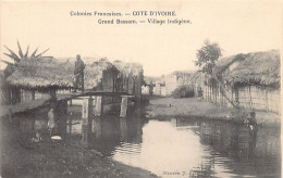Côte D'Ivoire - GRAND BASSAM - Village Indigène - Ed. Mission J. Eysséric  - Ivoorkust
