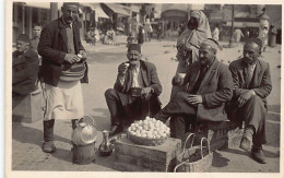 Bosnia - SARAJEVO - Salebdzija Seller In The Bazaar - Publ. Jovan T. Ukropina  - Bosnië En Herzegovina