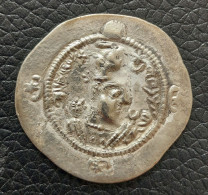 SASANIAN KINGS. Hormazd IV. 579-590 AD. Silver Drachm Year 5  Mint ML - Irán