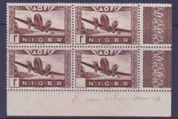 Niger PA 11 Bloc De 4 Dont 1 Tp Variete Sans Valeur ** Signé Luxe - Unused Stamps