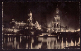 AK 212597 GERMANY - Dresden - Blick Auf Das Altstädter Ufer - Dresden