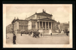 AK Berlin, Königliches Schauspielhaus, Gendarmenmarkt, Pferdekutsche  - Mitte