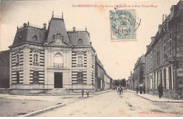 SAINTE MENEHOULD - La Caisse D'Epargne Et La Rue Victor Hugo - Très Bon état - Sainte-Menehould