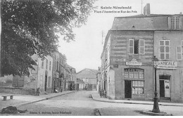 SAINTE MENEHOULD - Place D'Austerlitz Et Rue Des Prés - Très Bon état - Sainte-Menehould