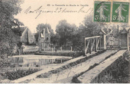 La Passerelle Du Moulin De SENLIS - Très Bon état - Senlis