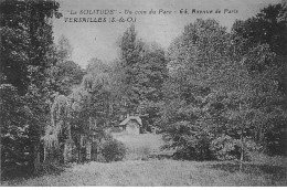 VERSAILLES - " La Solitude " - Un Coin Du Parc - Très Bon état - Versailles