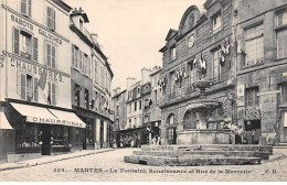 MANTES - La Fontaine Renaissance Et Rue De La Mercerie - Très Bon état - Mantes La Ville