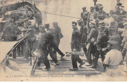 LA ROCHELLE - Embarquement De Forçats Pour L'Ile De Ré - Très Bon état - La Rochelle