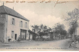 SAINT FORGEUX LESPINASSE - La Croix Verte - L'Hôtel Moreau Et La Route Nationale - Très Bon état - Other & Unclassified