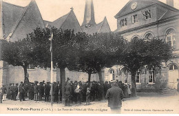 NEUILLE SAINT PIERRE - La Place De L'Hôtel De Ville Et L'Eglise - Très Bon état - Neuillé-Pont-Pierre