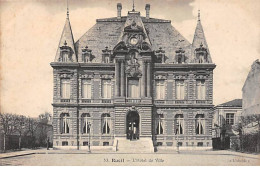 RUEIL - L'Hôtel De Ville - Très Bon état - Rueil Malmaison
