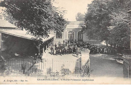 GRANDVILLIERS - L'Ecole Primaire Supérieure - Très Bon état - Grandvilliers