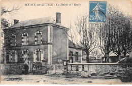 SCEAUX SUR HUISNE - La Mairie Et L'Ecole - Très Bon état - Other & Unclassified