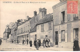 NEMOURS - La Rue De Paris Et La Manufacture De Corsets - Très Bon état - Nemours