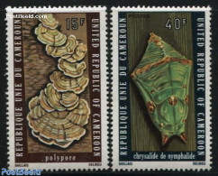 Cameroon 1975 Biology 2v, Mint NH, Nature - Insects - Mushrooms - Mushrooms