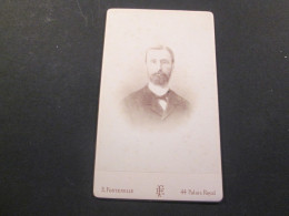 PHOTO CDV Homme Aux Lunettes Cliche E FONTENELLE PARIS  - Old (before 1900)
