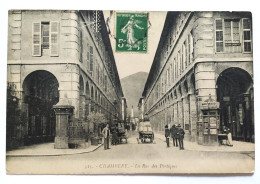 CPA - 73.Chambéry. La Rue Des Portiques - Chambery