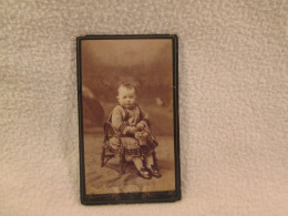 PHOTO CDV - Petite Fille Elegante Cliche TEwis Michelsen VESOUL  REF/PH167 - Anciennes (Av. 1900)