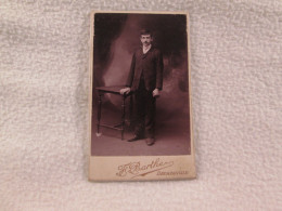 PHOTO CDV - Jeune Homme Cliche F BARTHE DECAZEVILLE  REF/PH098 - Anciennes (Av. 1900)