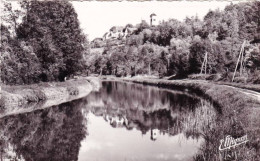 89 - Yonne -  CHATEL - CENSOIR -   Le Canal Du Nivernais Et Le Clocher - Sonstige & Ohne Zuordnung
