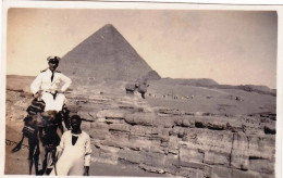 Photo Originale - Militaria -1933/34 -croisiere Du Croiseur JEANNE D'ARC - Egypte - Gizeh - Midship Devant Les Pyramides - War, Military